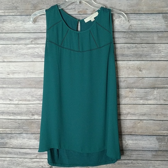 LOFT Tops - LOFT Sleeveless Top Size M